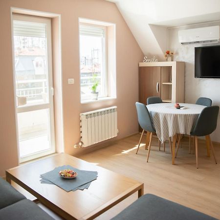 Mdm Apartment City Center Ruse Eksteriør bilde
